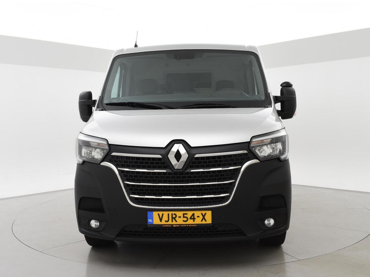 Renault MASTER 2.3 dCi 135 PK L1H1 WORK EDITION + CAMERA / TREKHAAK / NAVIGATIE / CLIMATE / CRUISE / DAB+