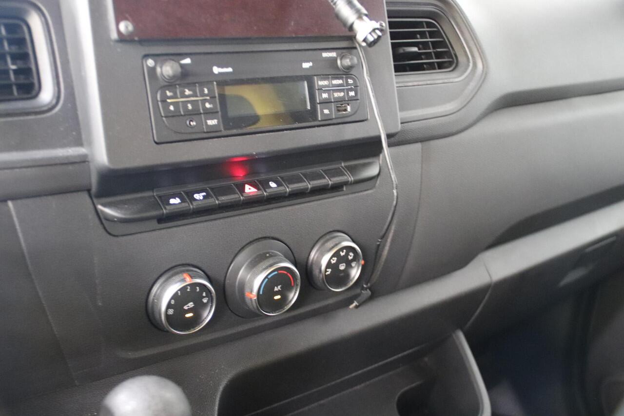 Renault MASTER T35 2.3 dCi 150 BAKWAGEN LOWINER AUTOMAAT