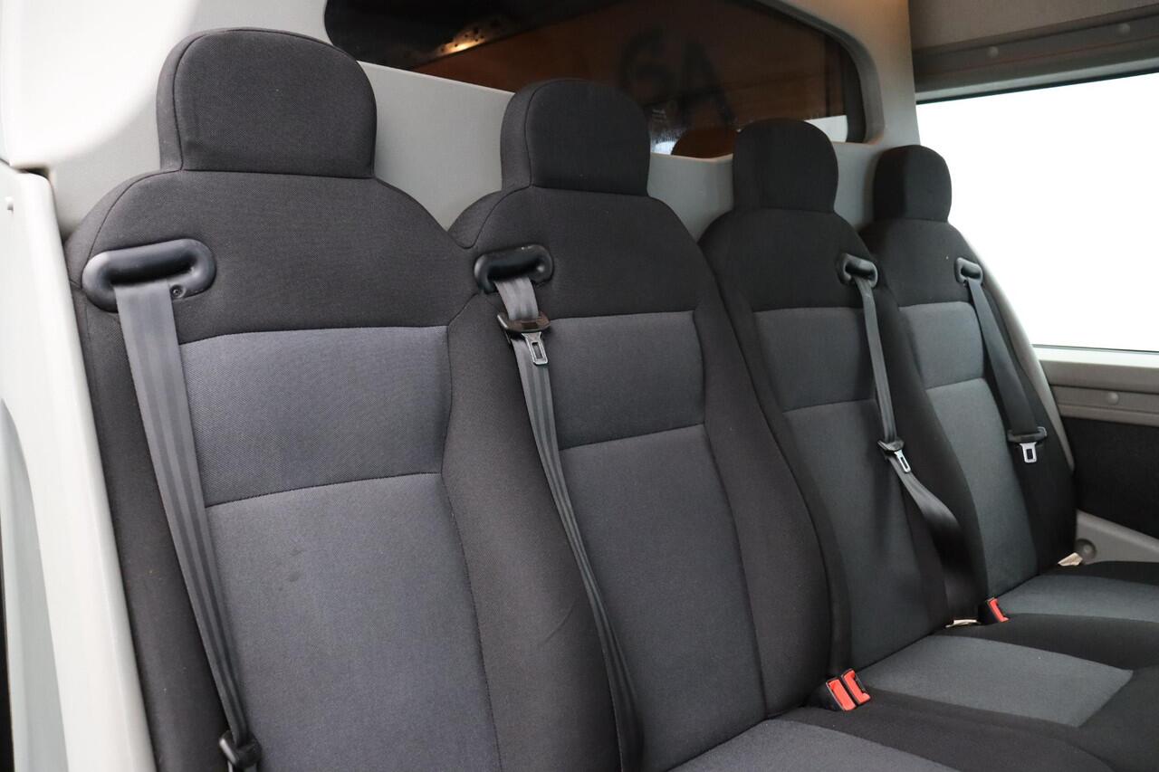 Renault MASTER T35 2.3 dCi 150 L3H2 DC Energy | 6 persoons | Airco |