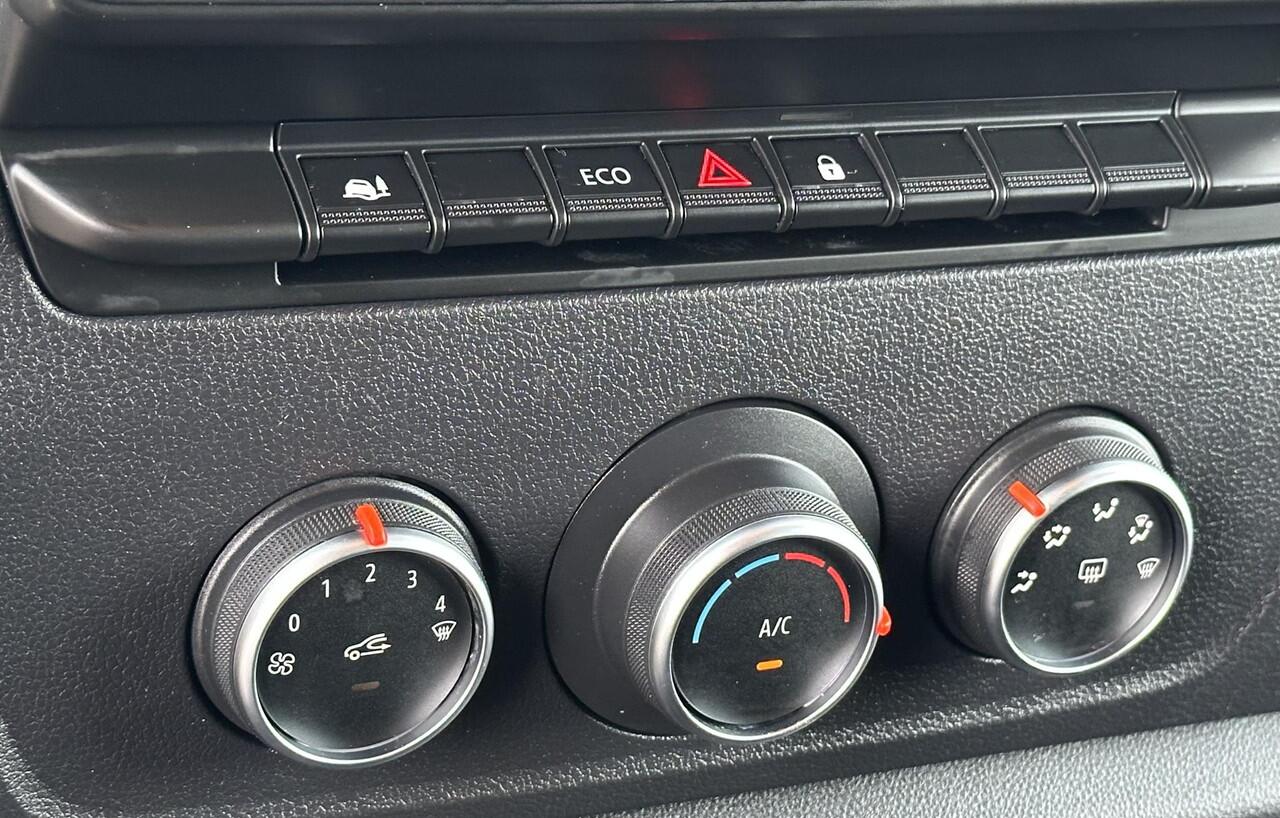 Renault MASTER T35 2.3 dCi 135 L3H2 Navi|Cruise|Trekhaak