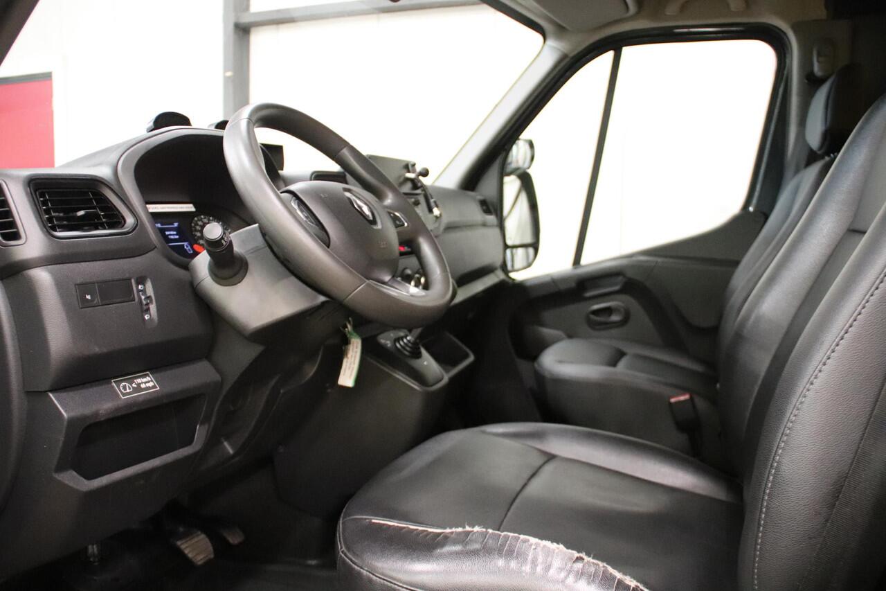 Renault MASTER 150PK AUTOMAAT Bakwagen LOWLINER VERKOOPWAGEN