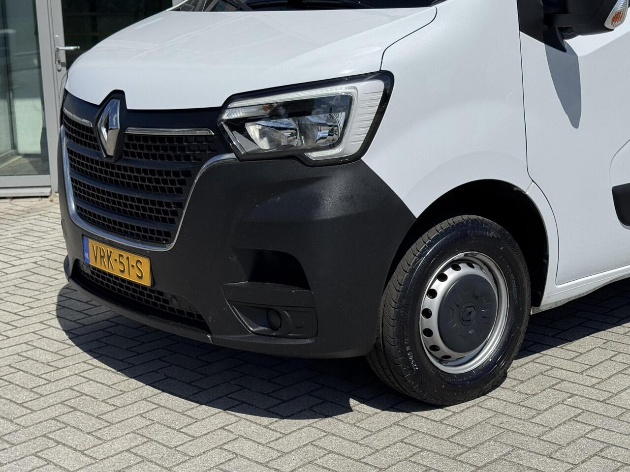 Renault MASTER T35 2.3 dCi 135 L2H2 Comfort | AIRCO | PARKEER SENSOREN | IMPERIAAL | TREKHAAK |