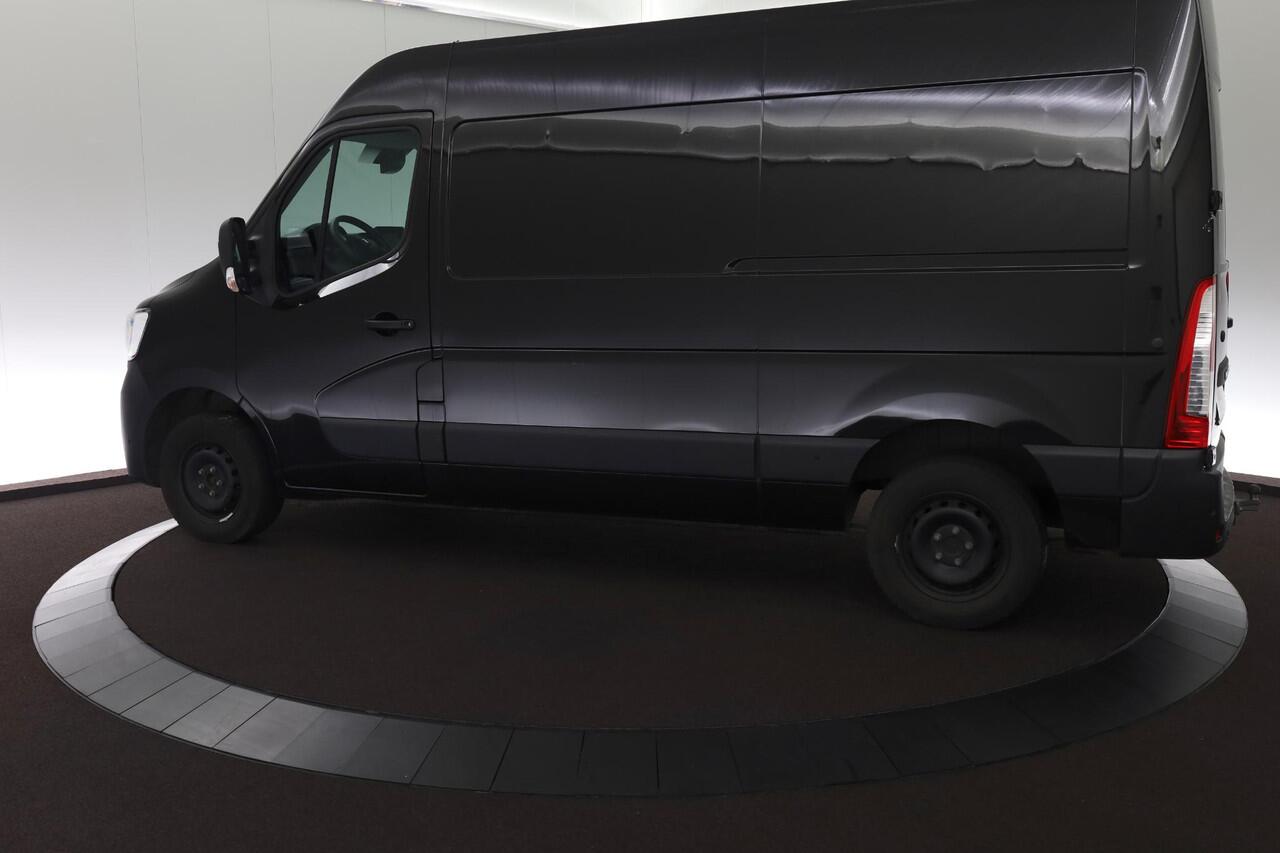 Renault MASTER T33 2.3 dCi 135 L2H2 Work Edition