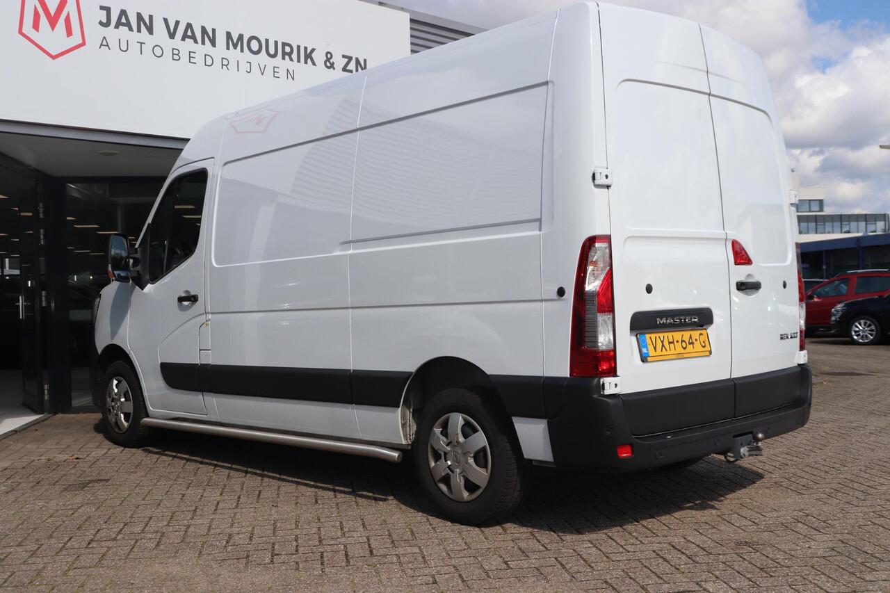 Renault MASTER 2.3 dCi 135 T35 L2H2 Work Edition | Navigatie | Trekhaak | Achteruitrijcamera |