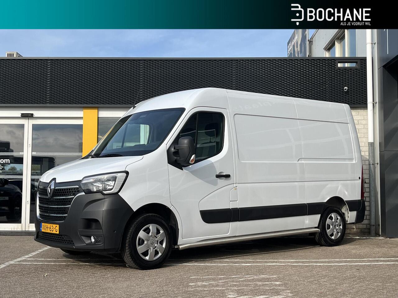 Renault MASTER 2.3 dCi 135 T35 L2H2 Work Edition | Betimmering | Trekhaak | All-Season banden