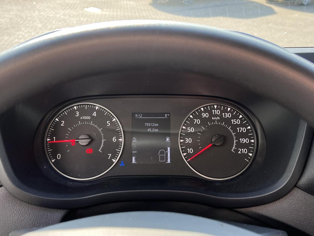 Renault MASTER T35 2.3 dCi 145 BAKWAGEN | Camera | Apple Carplay | Android Auto | DAB | Cruise Control | Airco |