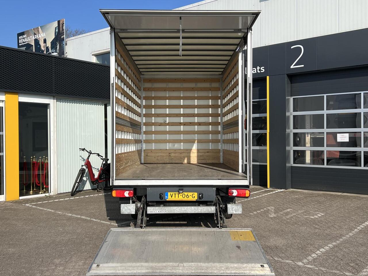 Renault MASTER T35 2.3 dCi 145 BAKWAGEN | Camera | Apple Carplay | Android Auto | DAB | Cruise Control | Airco |