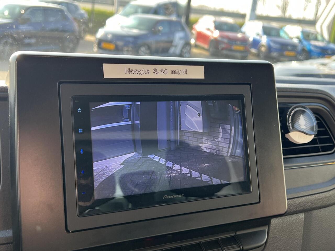 Renault MASTER T35 2.3 dCi 145 BAKWAGEN | Camera | Apple Carplay | Android Auto | DAB | Cruise Control | Airco |