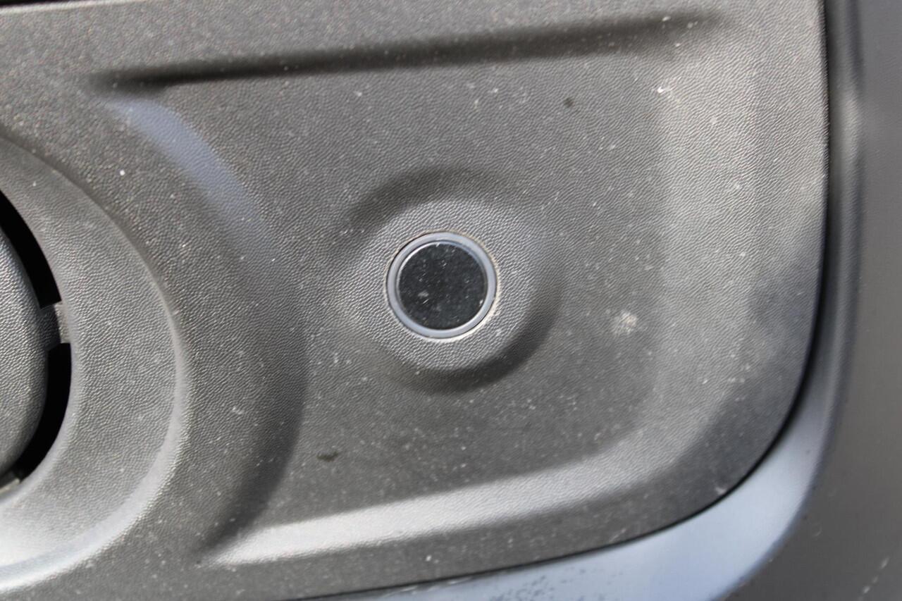 Renault MASTER T35 2.3 dCi 135 L3H2 Work Edition Airconditioning | Trekhaak | Achterruitrij camera