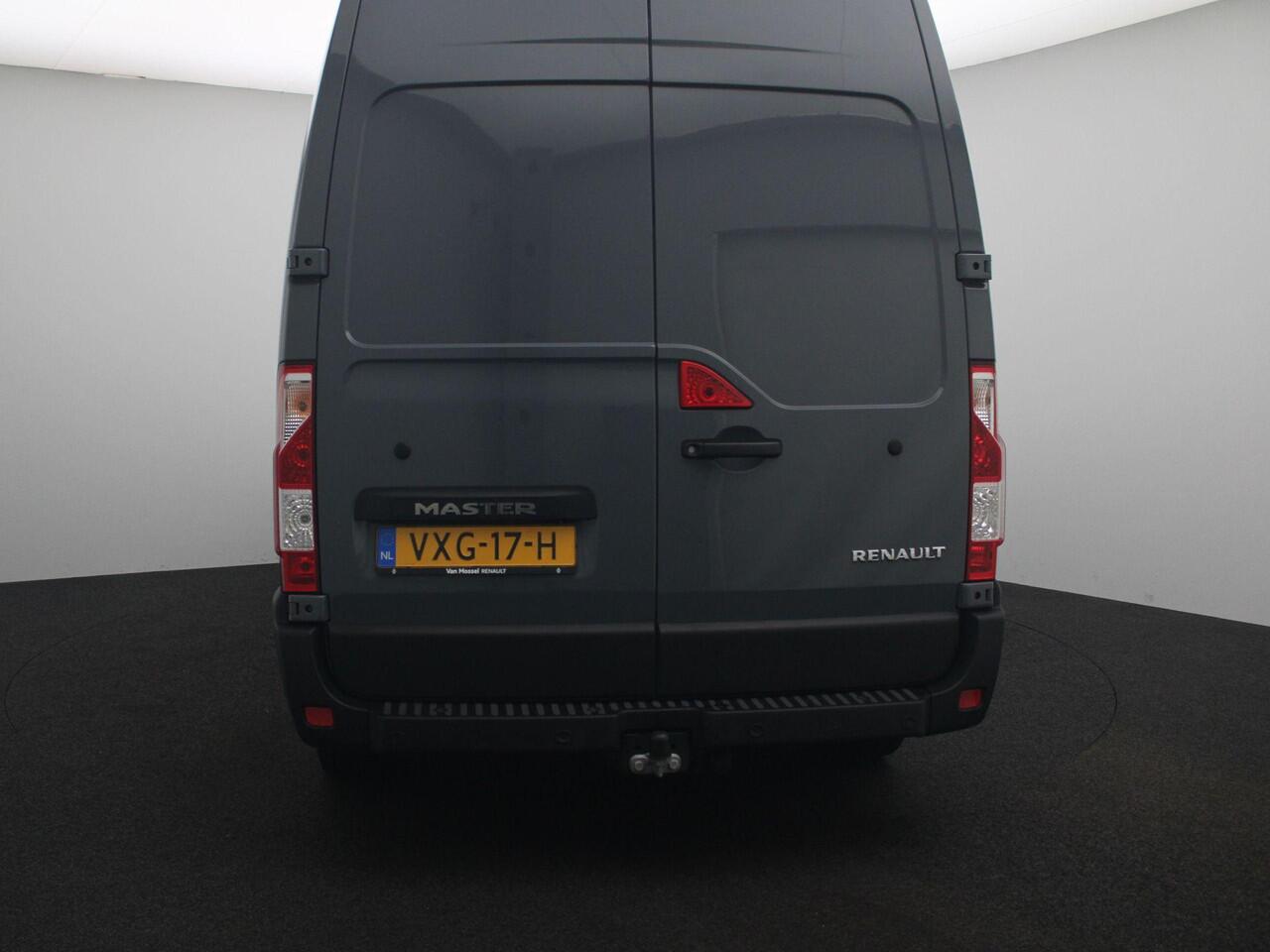 Renault MASTER T35 2.3 dCi 150 L2H2 DC Comfort | Dubbele Cabine| Pack Full Mobile Office | Pack R-link Multimedia DAB | Achteruitrijcamera + parkeersensoren achter | Cruise Control | Dodehoekspiegel in zonneklep bijrijder | Climate Control | Opstap in achterbumper | Tre