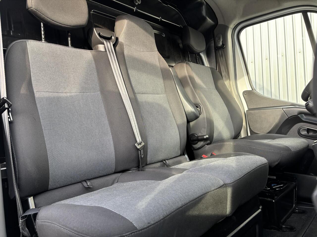 Renault MASTER T35 2.3 dCi 150 L2H2*A/C*CRUISE*NAVI*HAAK*3PERS*