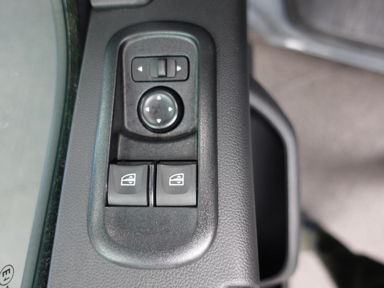 Renault MASTER T35 150PK L2H2 Energy Work Edition Automaat Airco Cruise Camera Navi Parkeersensoren Trekhaak