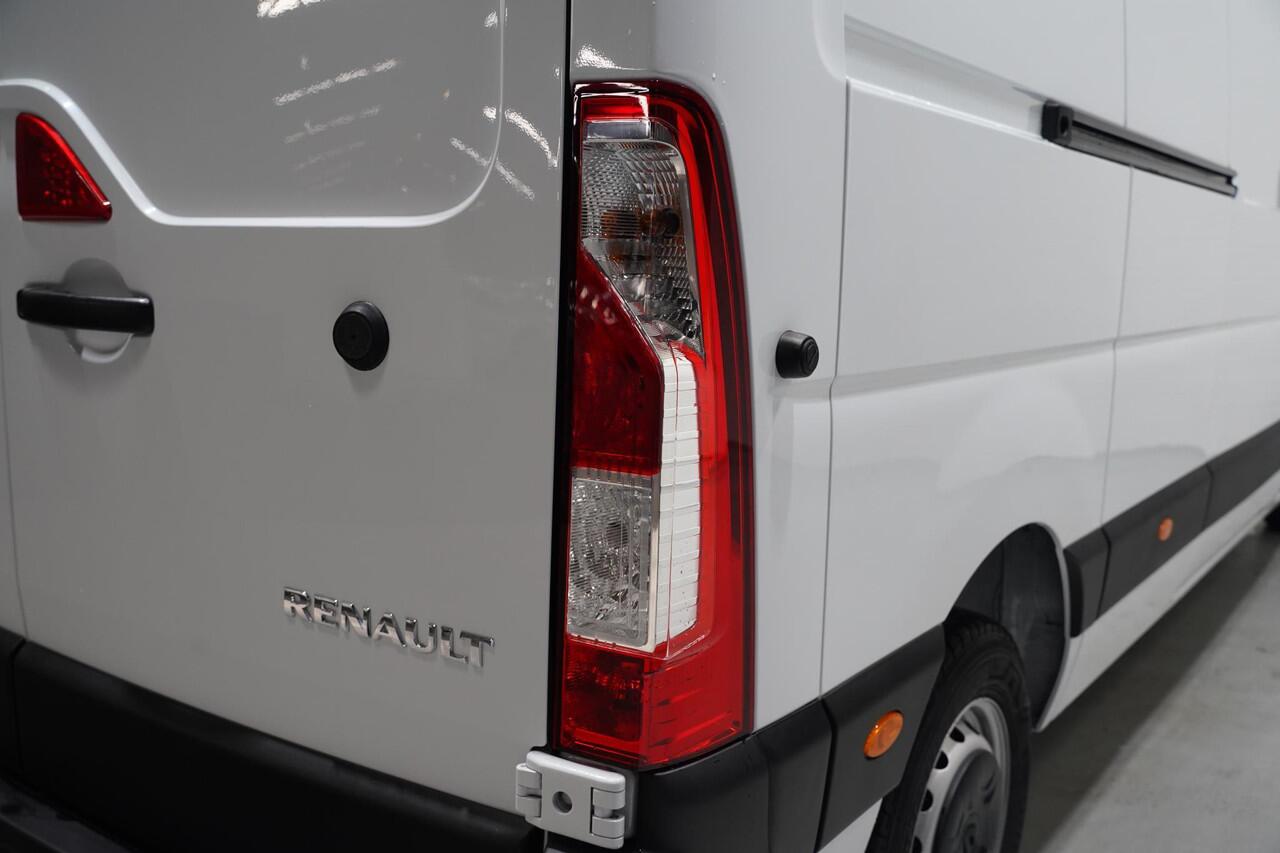 Renault MASTER 2.3 DCI 135 pk L3H2 Navi, Camera v.a. 329,- p/mnd PDC V+A, 270 Graden Deuren, Smartphone Lader, 3-Zits, Nieuw