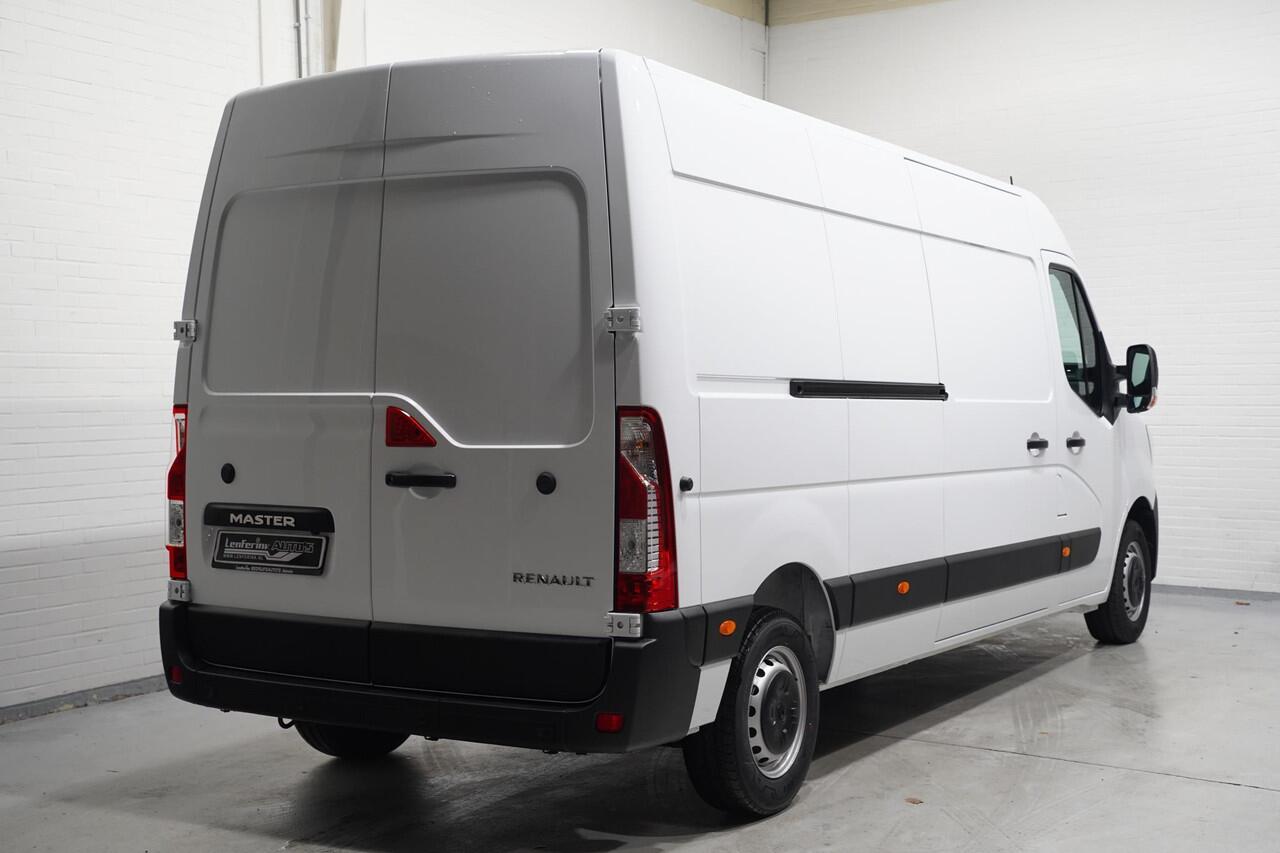 Renault MASTER 2.3 DCI 135 pk L3H2 Navi, Camera v.a. 329,- p/mnd PDC V+A, 270 Graden Deuren, Smartphone Lader, 3-Zits, Nieuw