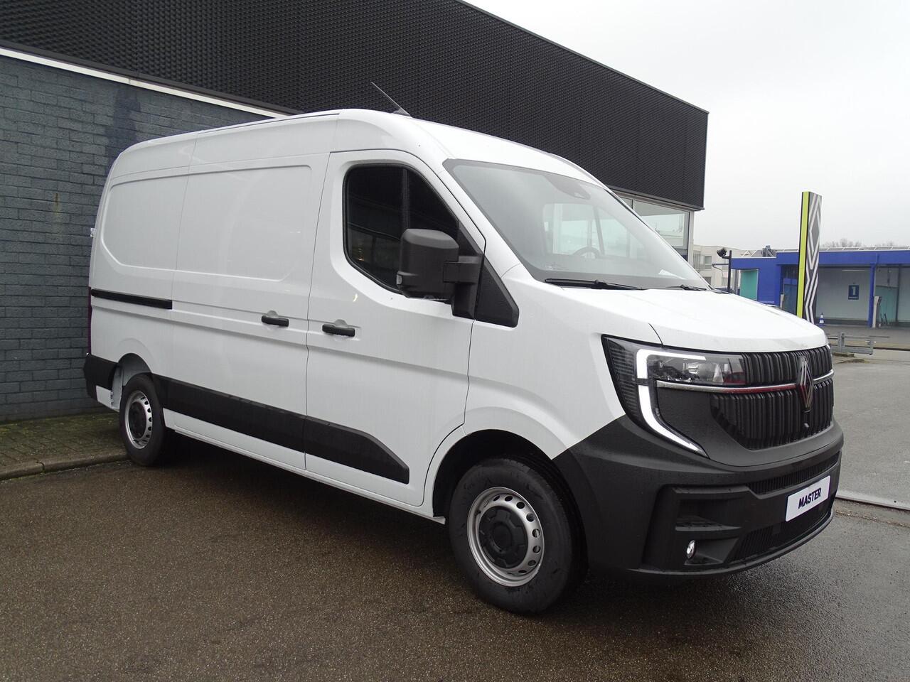 Renault MASTER T35 2.0 dCi 130 L2H2 Advance TREKHAAK / DRAADLOZE TELEFOONLADER / APPLE CARPLAY & ANDROID AUTO