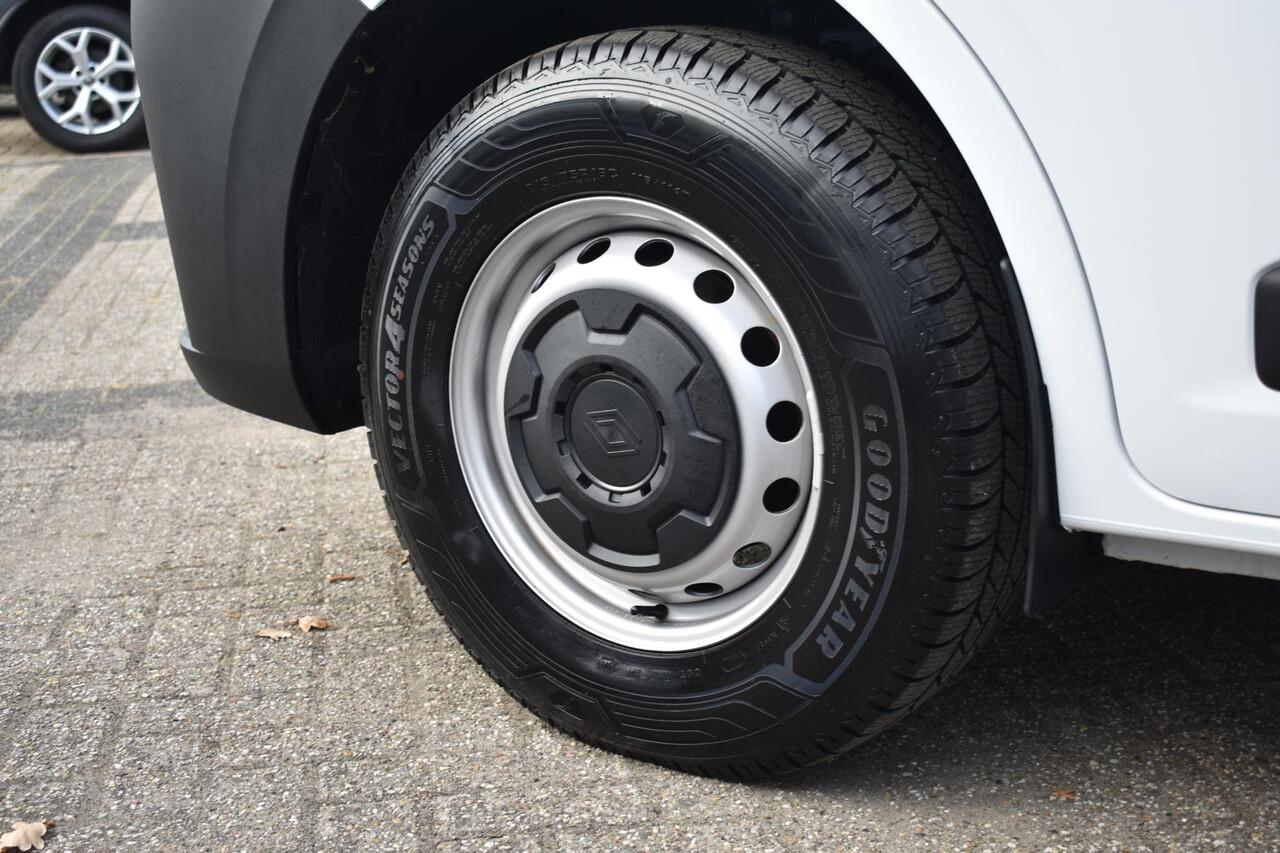 Renault MASTER T35 2.0 dCi 130pk L2H2 Advance | NIEUW | dubbele schuifdeur | Trekhaak | Allseason-banden | achteruitrijcamera | Navigatie