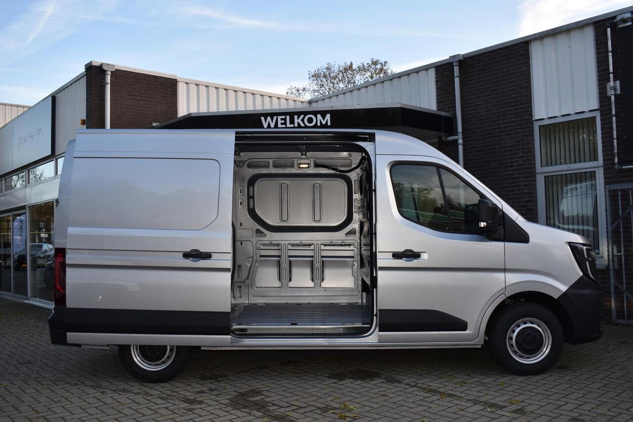 Renault MASTER T35 2.0 dCi 130 L2H2 Advance | BPM VRIJ | TREKHAAK | CLIMATE CONTROL | DRAADLOZE TELEFOONLADER | PDC | SNEL RIJDEN