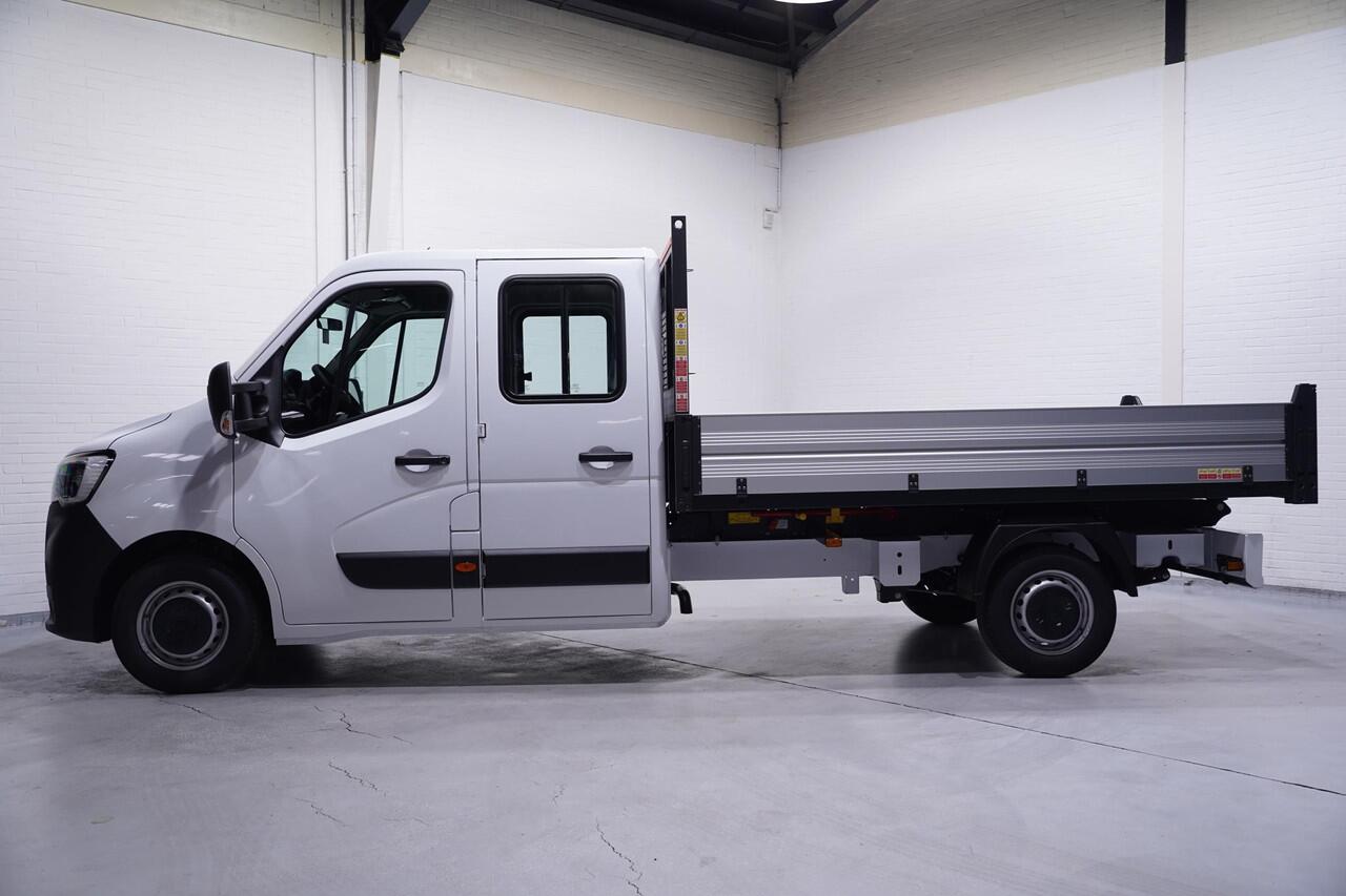 Renault MASTER 2.3 dCi 165 pk Kipper Dubbel Cabine va 449,- p/mnd Renault Master 2.3 dCi 165 pk Kipper Dubbel Cabine va 479,- p/mnd Airco, Cruise Control, 6-Zits, Nieuw, Direct Leverbaar