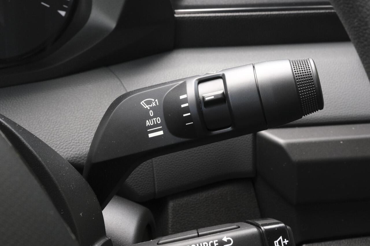 Renault MASTER T35 2.0 dCi 130 L2H2 Advance | Navigatie | Achteruitrijcamera |Airco