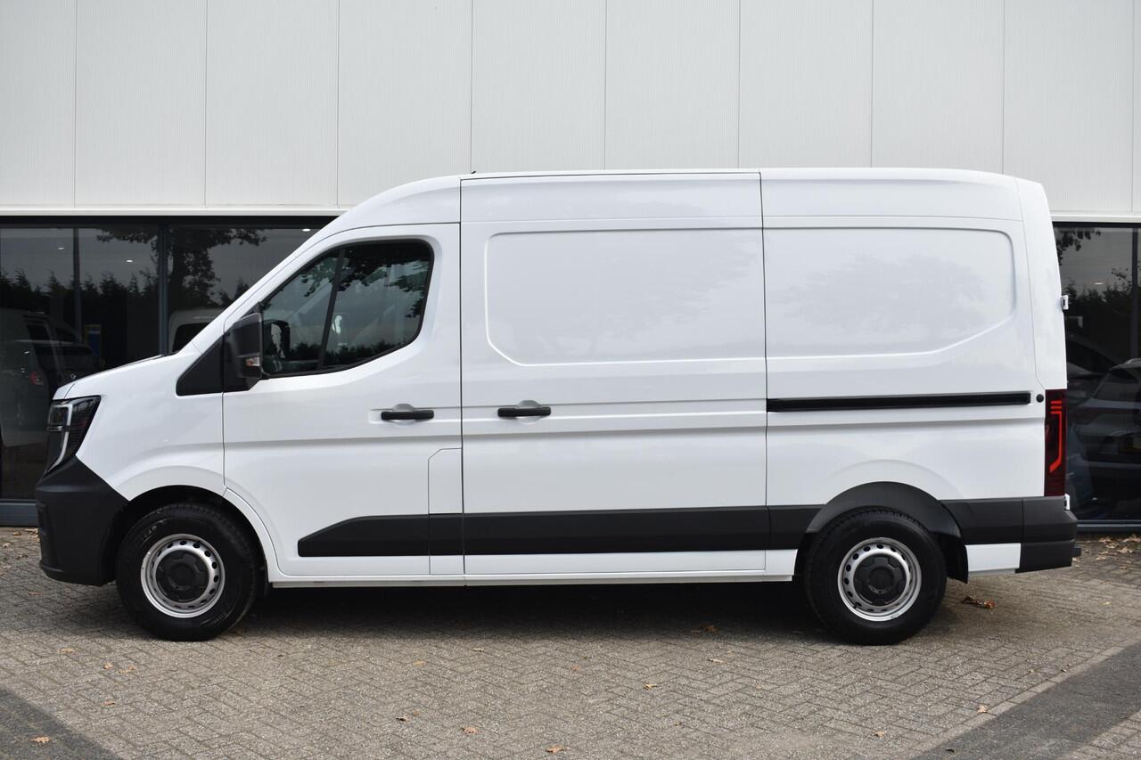 Renault MASTER T35 2.0 dCi 130pk L2H2 Advance | NIEUW | dubbele schuifdeur | Trekhaak | Allseason-banden | achteruitrijcamera | Navigatie