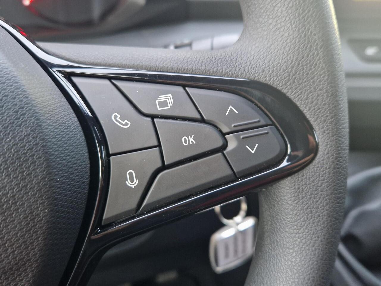 Renault MASTER T35 2.0 dCi 150 L2H2 Advance / BPM-VRIJ! / Climate Control / Apple Carplay & Android Auto / Trekhaak / Bijrijdersbank / Laadruimte-betimmering / Levertijd I.O. /