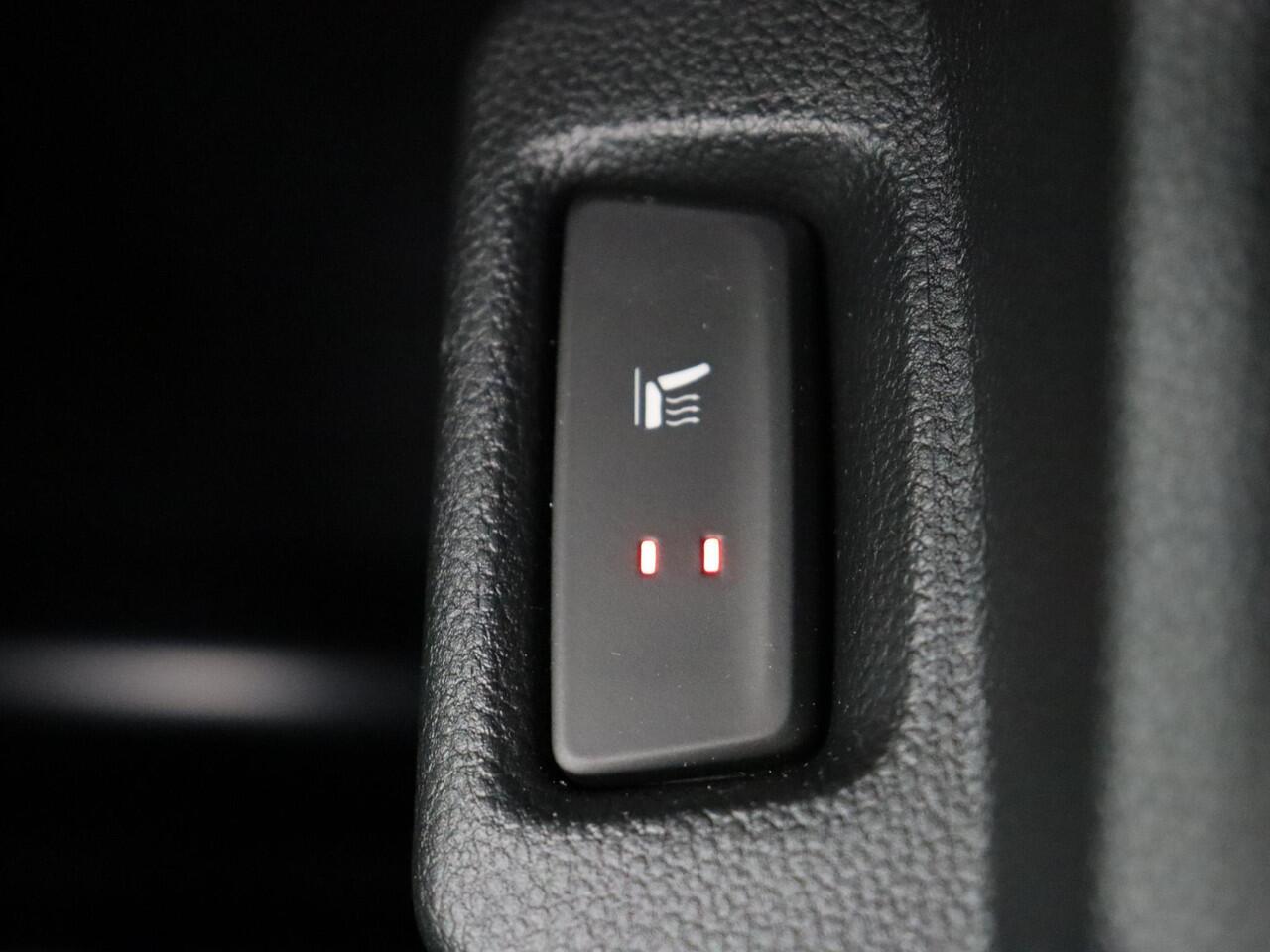 Renault MASTER E-Tech T35 L2H2 Advance long range 87 kWh | Achterdeuren met ramen | Laadruimtebetimmering | Achteruitrijcamera | Elek. verwarmbaar voorruit | Vierseizoenbanden |