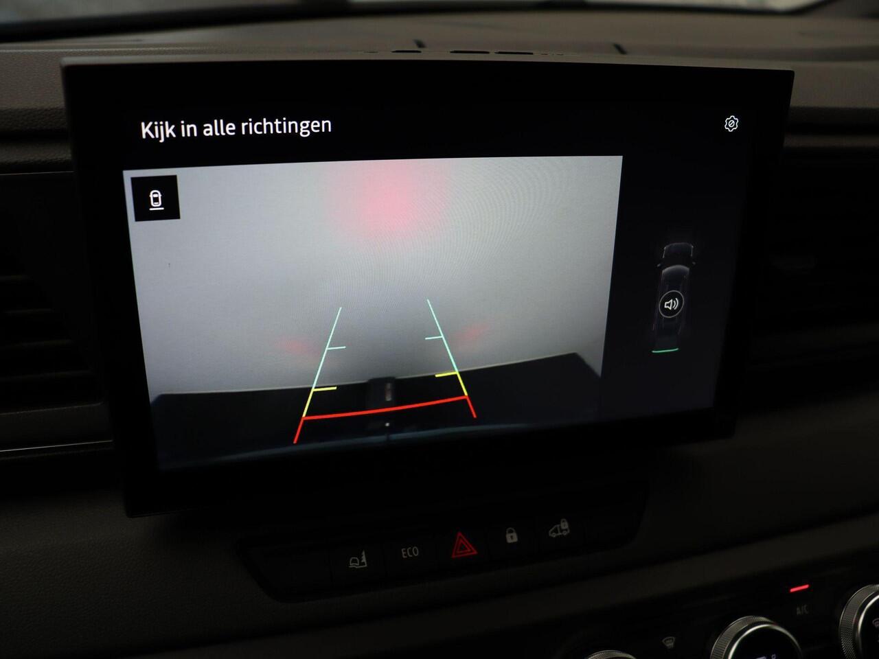 Renault MASTER E-Tech T35 L2H2 Advance long range 87 kWh | Achterdeuren met ramen | Laadruimtebetimmering | Achteruitrijcamera | Elek. verwarmbaar voorruit | Vierseizoenbanden |