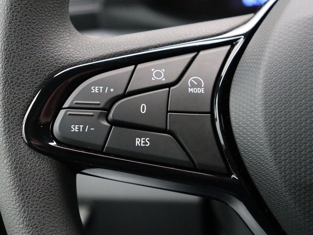 Renault MASTER E-Tech T35 L2H2 Advance long range 87 kWh | Achterdeuren met ramen | Laadruimtebetimmering | Achteruitrijcamera | Elek. verwarmbaar voorruit | Vierseizoenbanden |