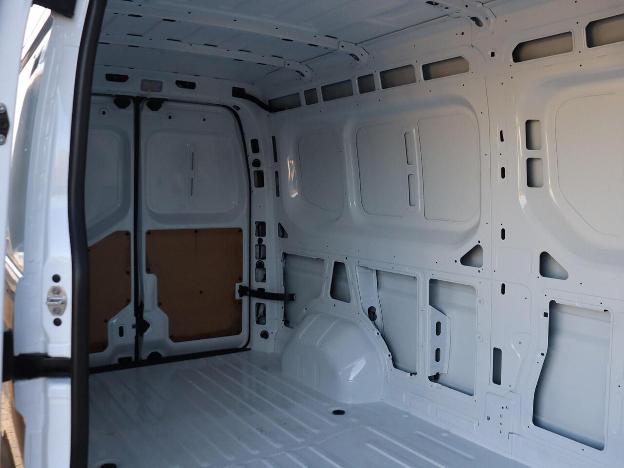 Renault MASTER E-Tech T35 L2H2 Advance long range 87 kWh | All-Season | Navigatiesysteem met 10" touchscreen en Google-integratie