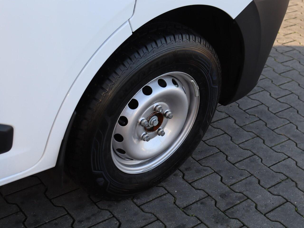 Renault MASTER E-Tech T35 L2H2 Advance long range 87 kWh | All-Season | Navigatiesysteem met 10" touchscreen en Google-integratie