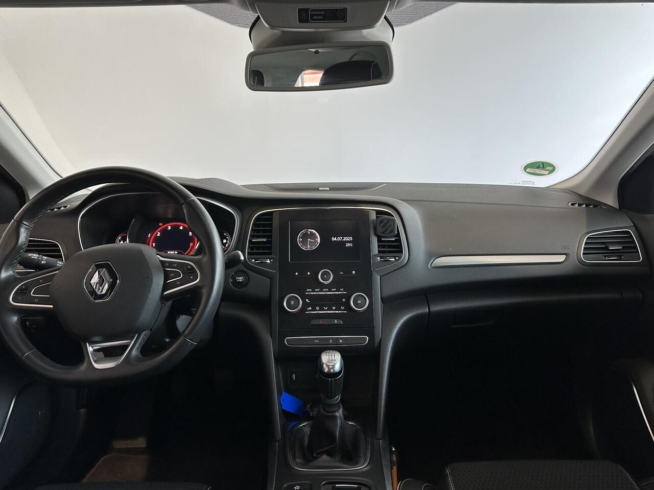 Renault MEGANE 1.2 TCe Bose NAVIGATIE | ACHTERUITRIJCAMERA | PARKEERSENSOREN