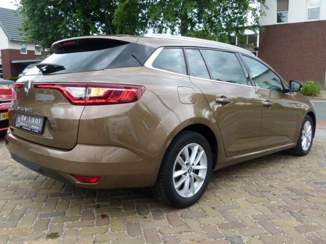 Renault MEGANE Estate 1.2 TCe Limited, CARPLAY/CC/LMV/KEYLESS