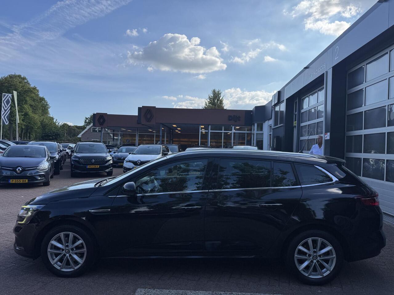 Renault MEGANE Estate 1.2 TCe Limited