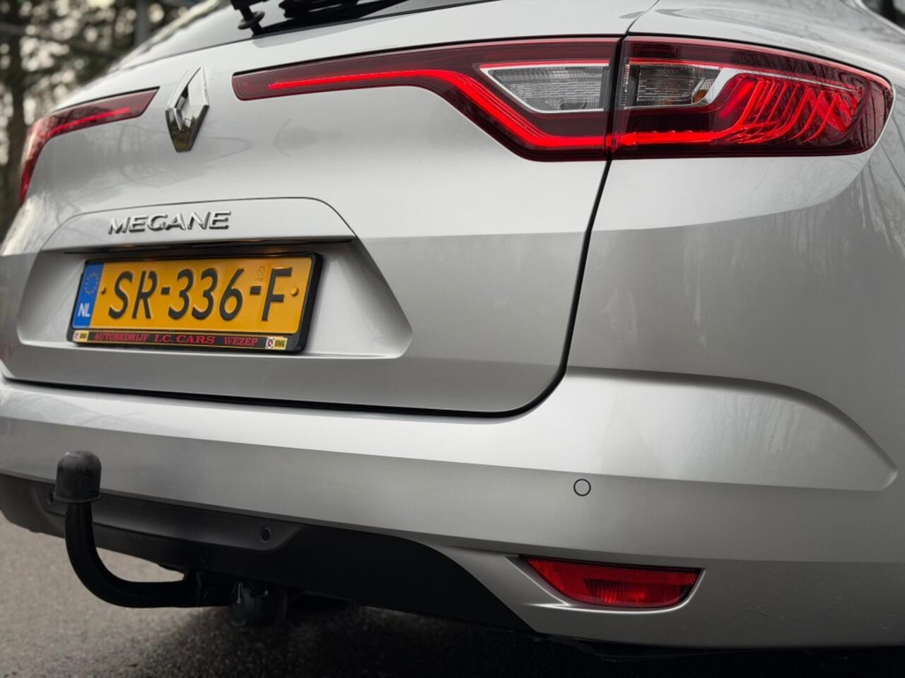 Renault MEGANE 1.2 TCE Limited - 12 / 2018 - Navi - Trekhaak !!!