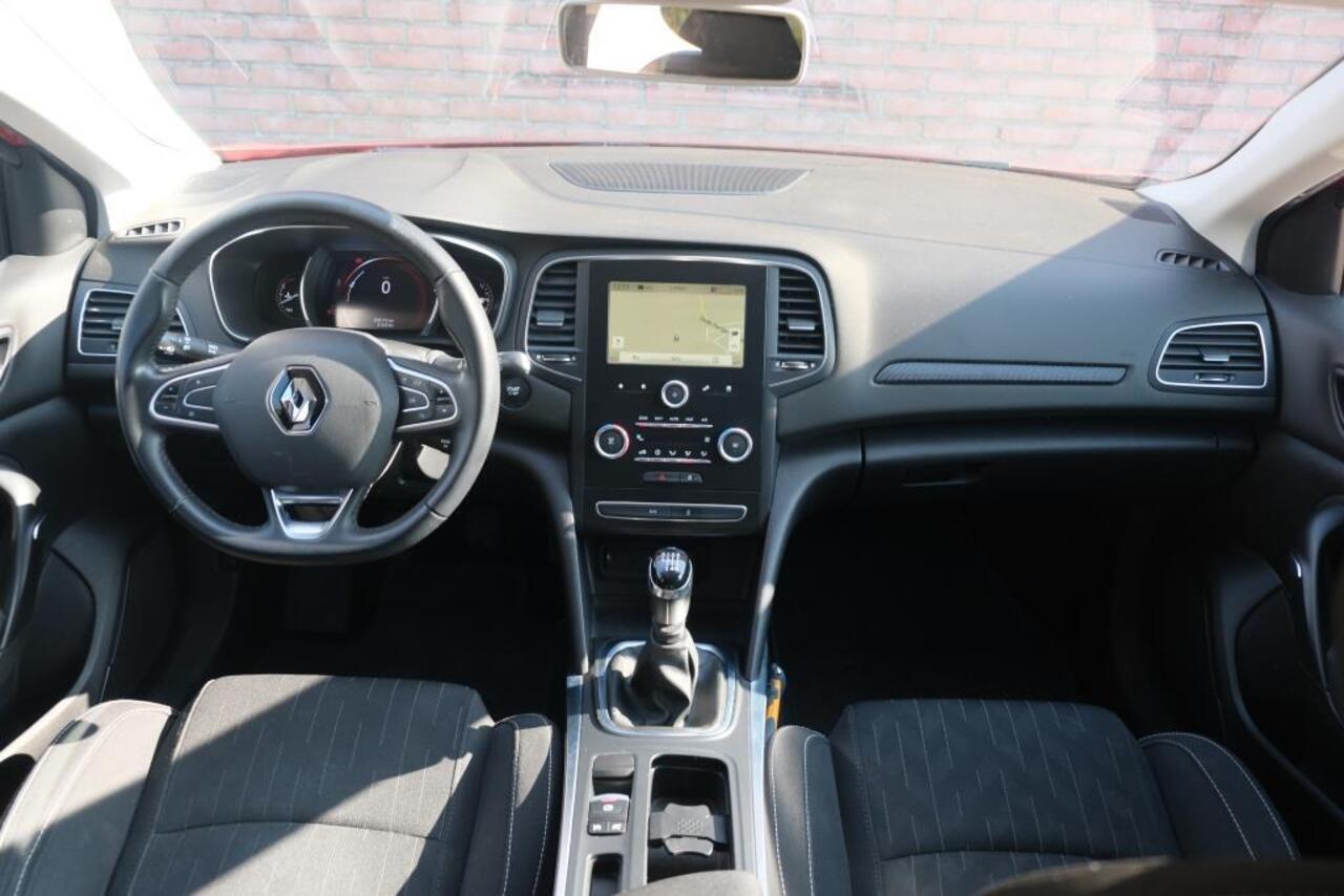 Renault MEGANE 1.3 TCe 140pk Estate Limited | Navi | App Connect | Climate | Cruise | Keyless | PDC | Trekhaak