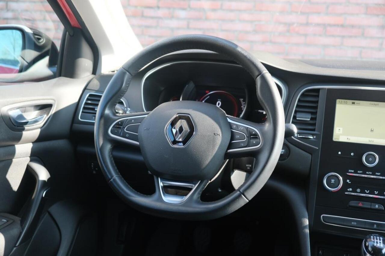 Renault MEGANE 1.3 TCe 140pk Estate Limited | Navi | App Connect | Climate | Cruise | Keyless | PDC | Trekhaak