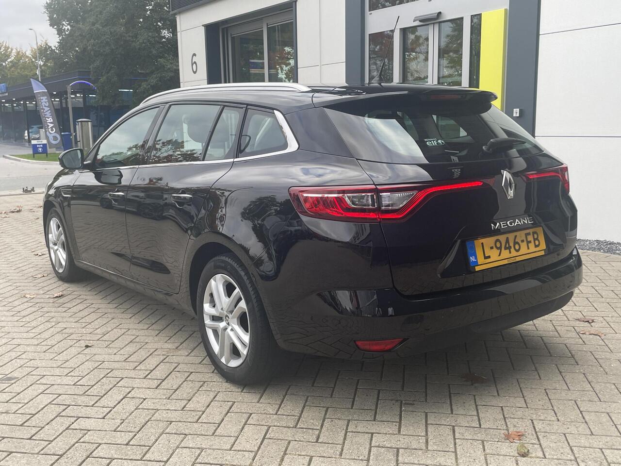 Renault MEGANE Estate 1.3 TCe Limited | Navigatie | Climate control |