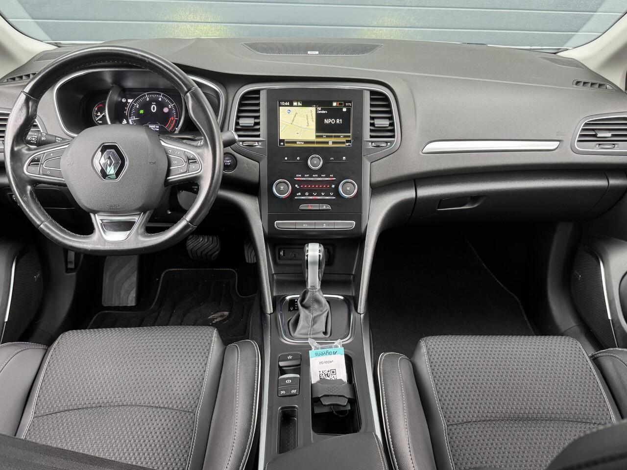 Renault MEGANE ESTATE 1.3 TCE BOSE I AUTOMAAT I APPLE CARPLAY I CLIMATE CONTROL I CRUISE CONTROL I NAVIGATIE