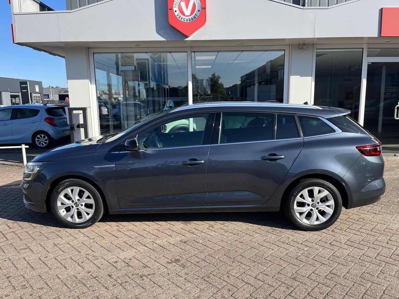 Renault MEGANE Estate 1.3 TCe Limited Trekhaak, Navigatie, Parkeersensoren, Climate control