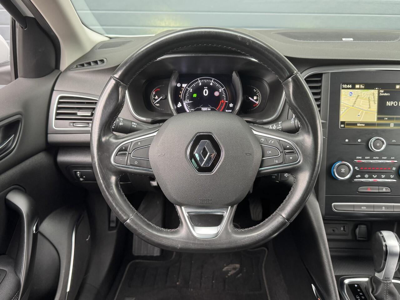 Renault MEGANE ESTATE 1.3 TCE BOSE I AUTOMAAT I APPLE CARPLAY I CLIMATE CONTROL I CRUISE CONTROL I NAVIGATIE