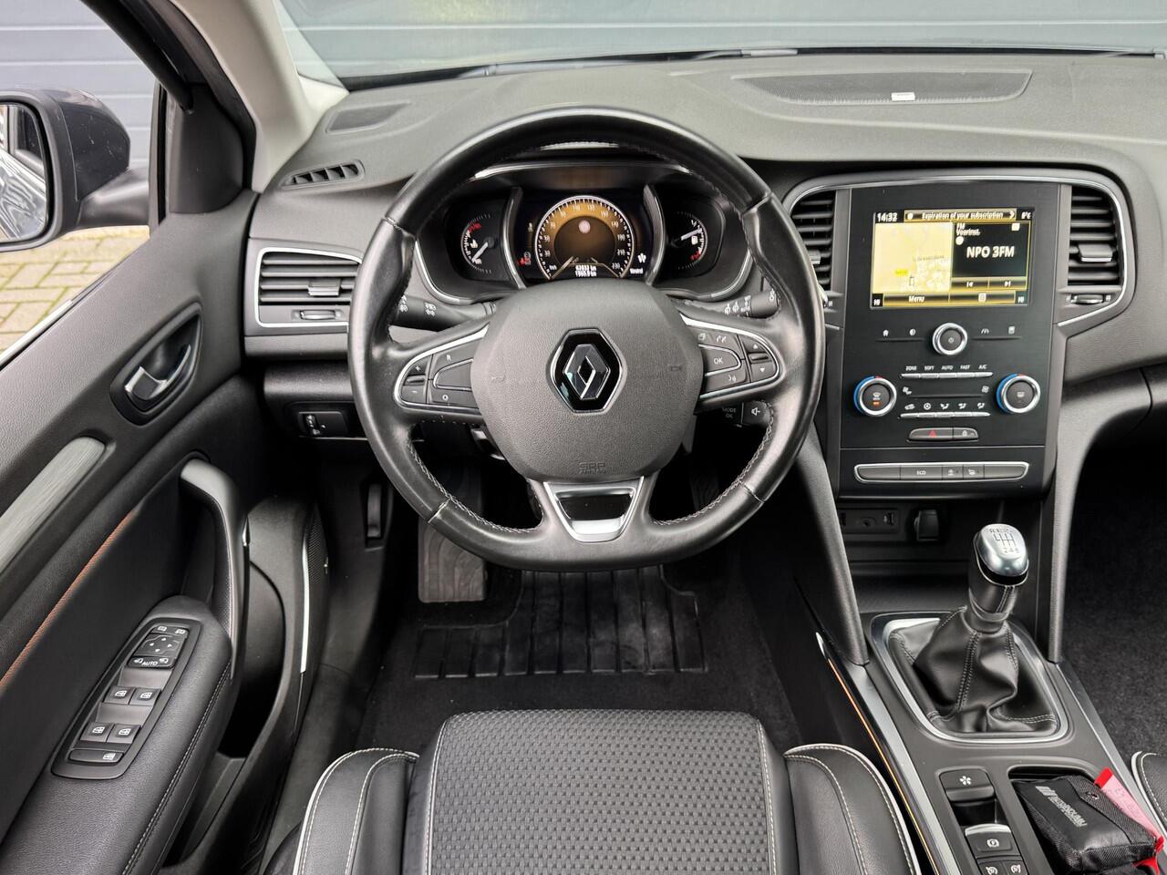 Renault MEGANE ESTATE 1.3 TCE BOSE I CLIMATE CONTROL I CRUISE CONTROL I NAVIGATIE I APPLE CARPLAY