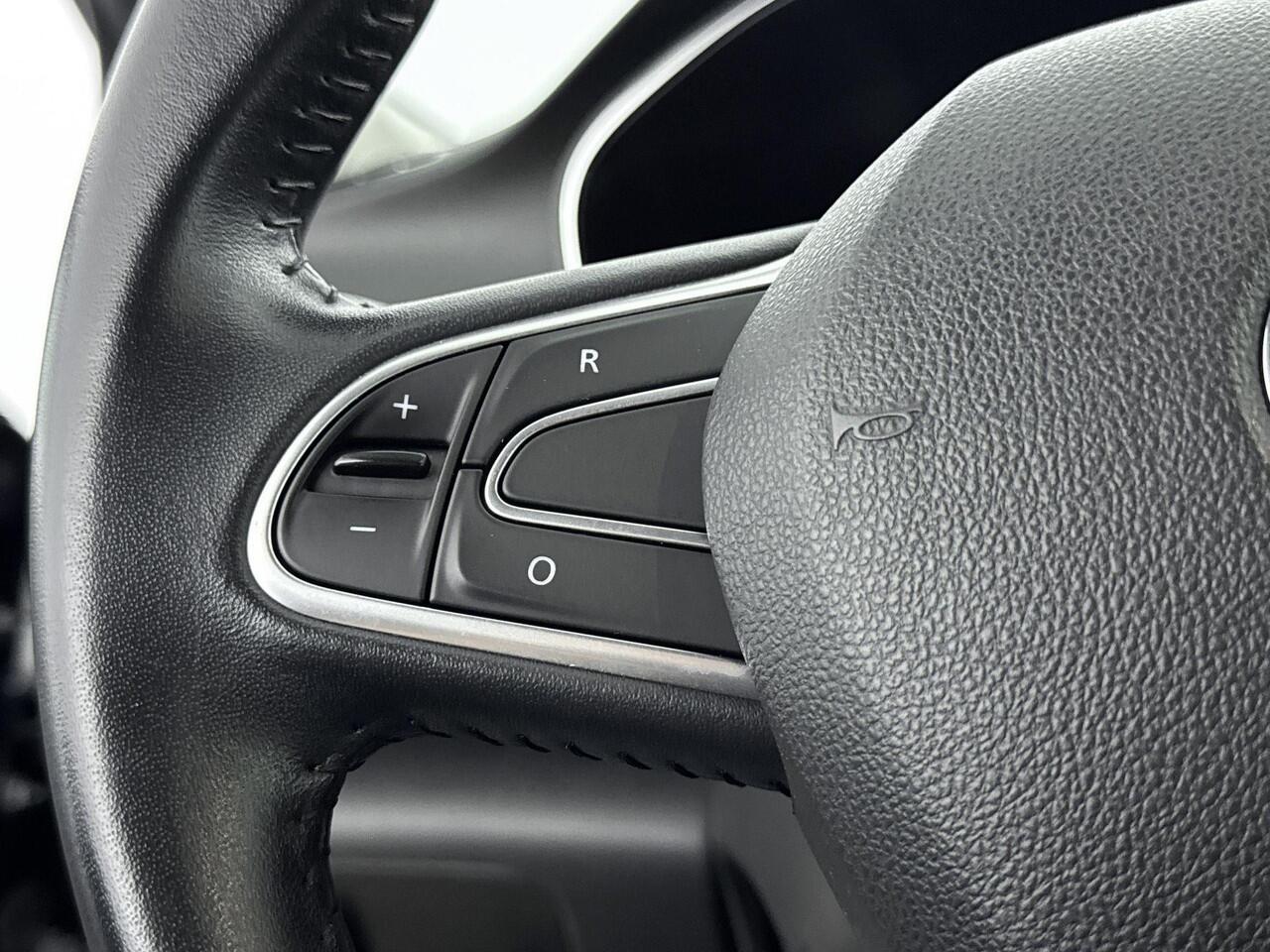 Renault MEGANE Estate 1.3 TCe GT-Line | Airco automatisch | Apple Carplay/Android Auto | Cruise Control | LED koplampen | lichtmetalen velgen 17" | navigatiesysteem full map