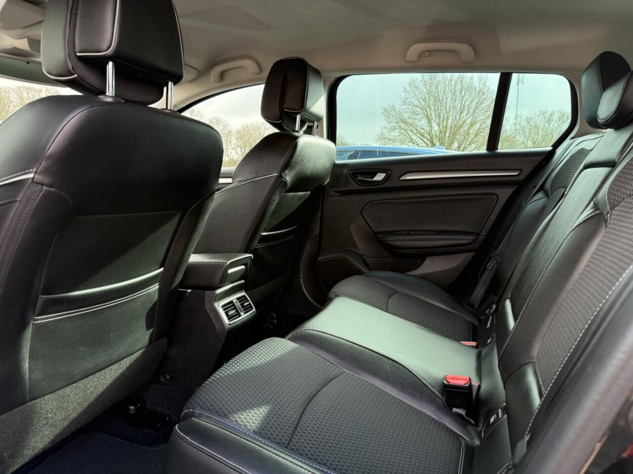 Renault MEGANE Estate 1.3 TCe Bose