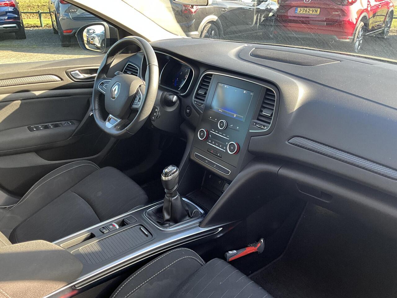 Renault MEGANE Estate 1.3 TCe Limited Trekhaak