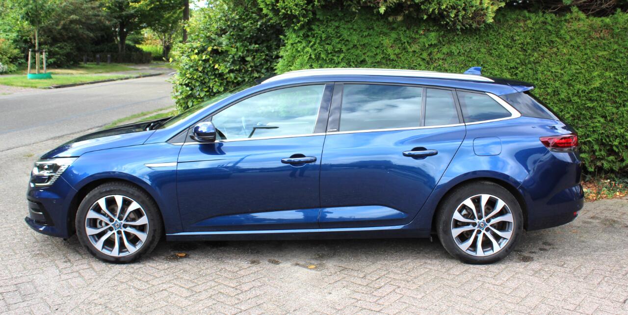 Renault MEGANE estate 1.6 E-TECH PLUG-IN HYBRID