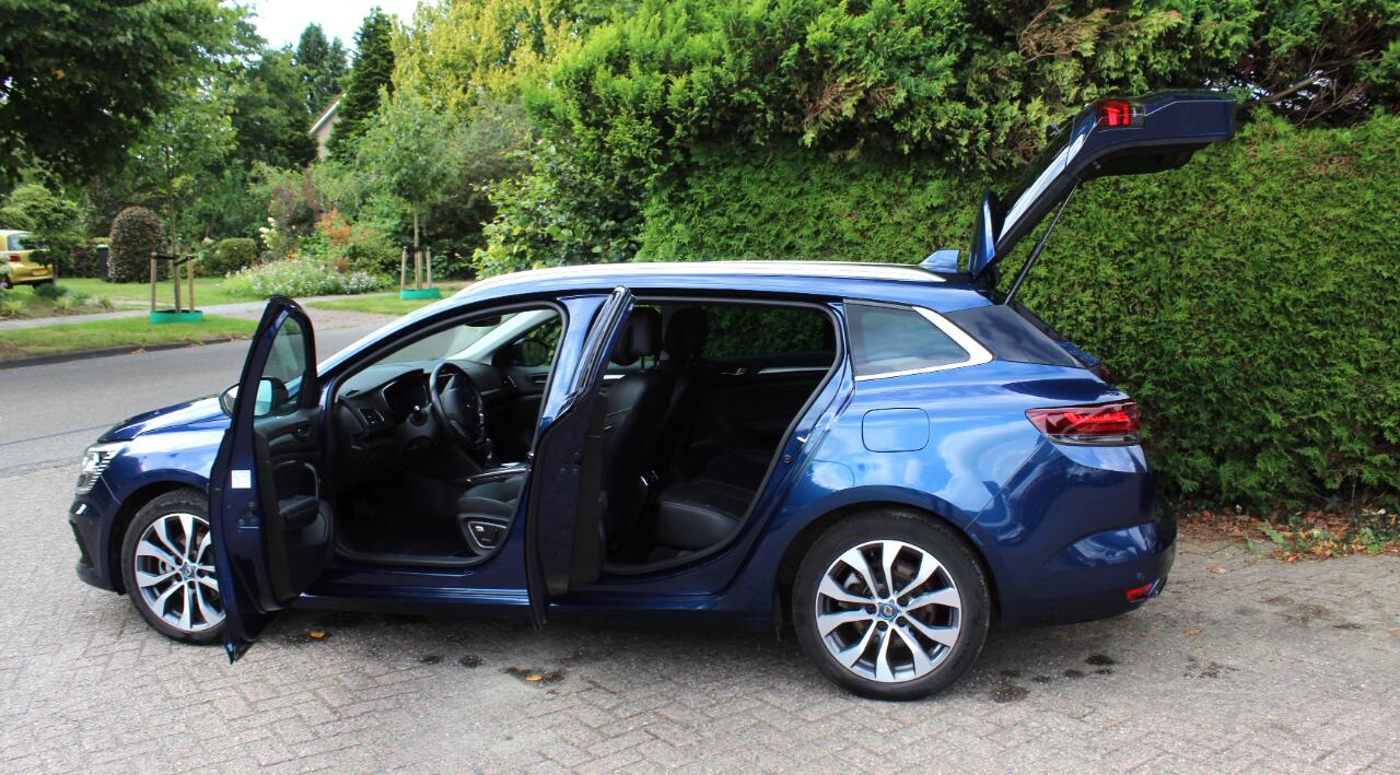 Renault MEGANE estate 1.6 E-TECH PLUG-IN HYBRID