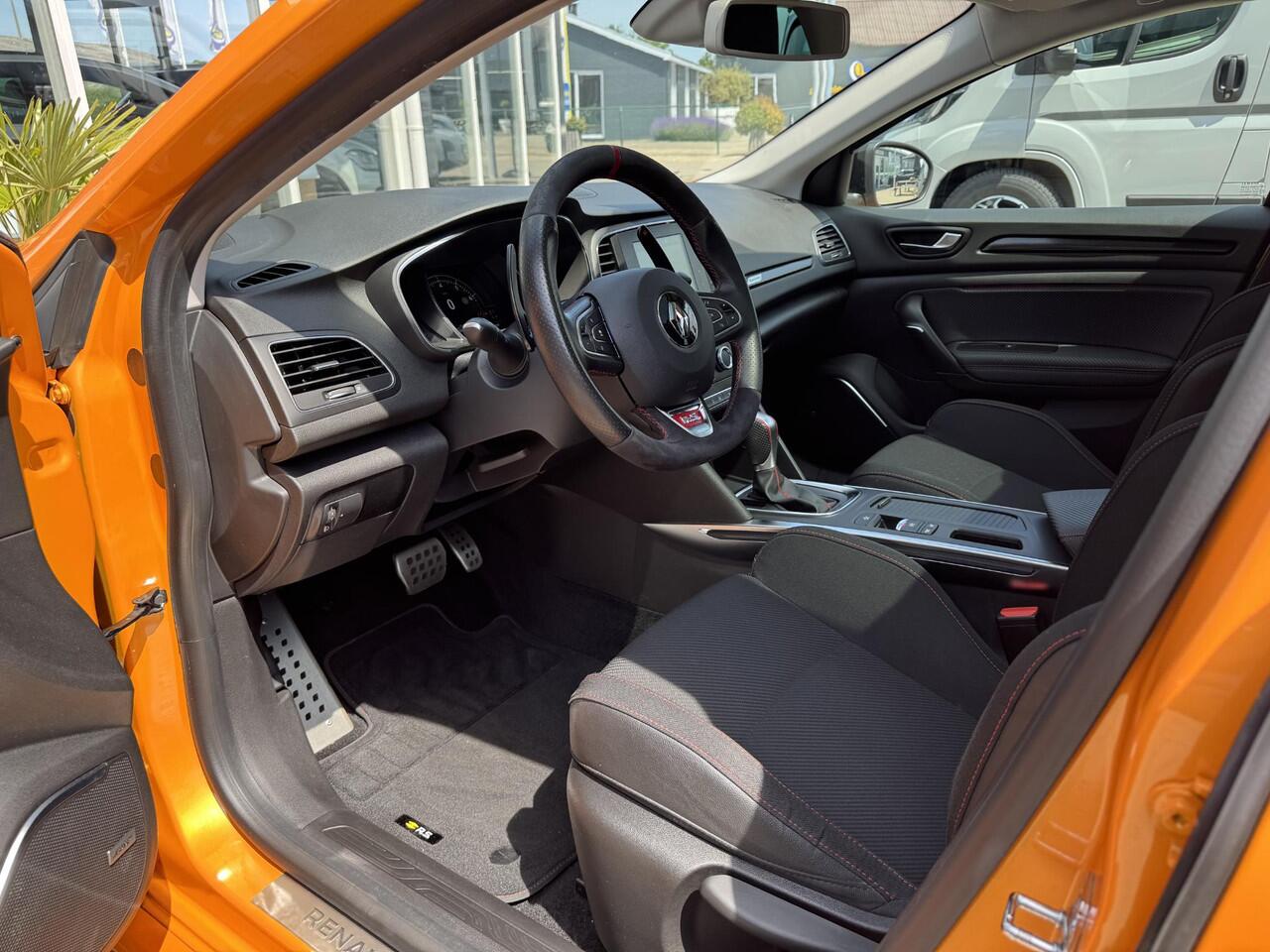 Renault MEGANE 1.8 TCe 300 RS Trophy PANO | BOSE | RSC