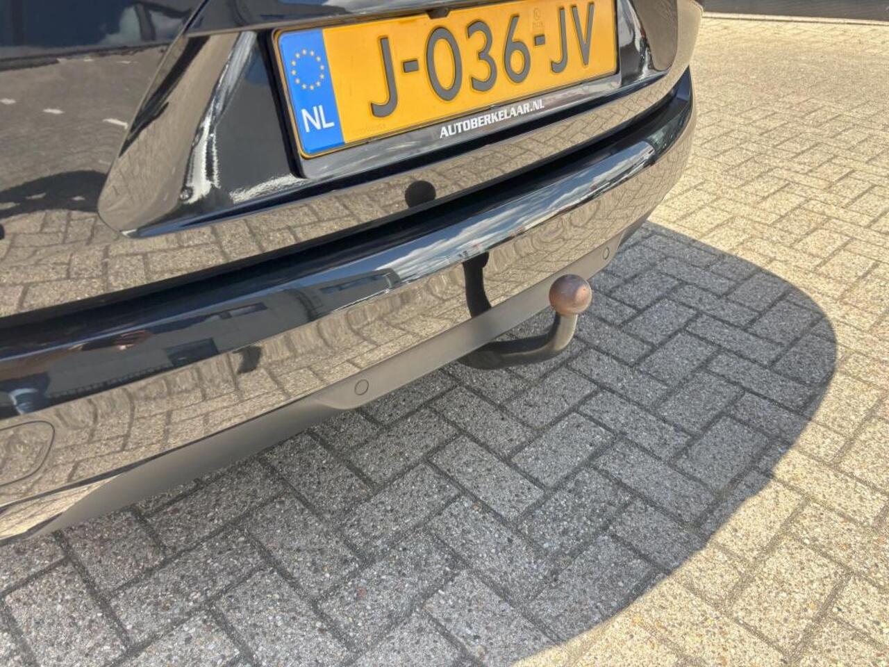 Renault MEGANE Estate 1.3 TCe Limited | Trekhaak | Achteruitrijcamera