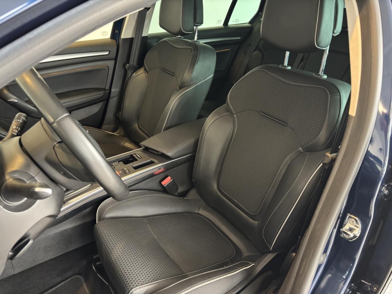 Renault MEGANE 1.3 TCe 140 Bose Trekhaak 1700kg trekvermogen