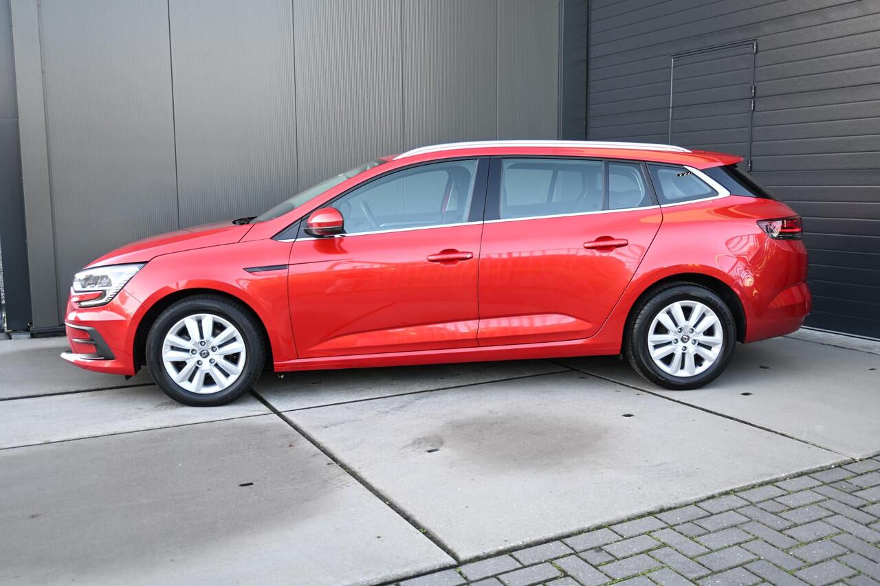 Renault MEGANE Estate TCe 115 Zen | APPLECARPLAY/ANDROIDAUTO | CLIMATE CONTROL | CRUISE CONTROL | PDC